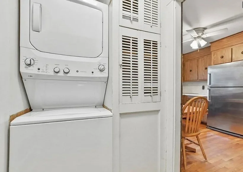 3 bed, 1 bath apartment for rent at 358-360 Arlington St Unit 358, East Watertown — photo 4 of 15