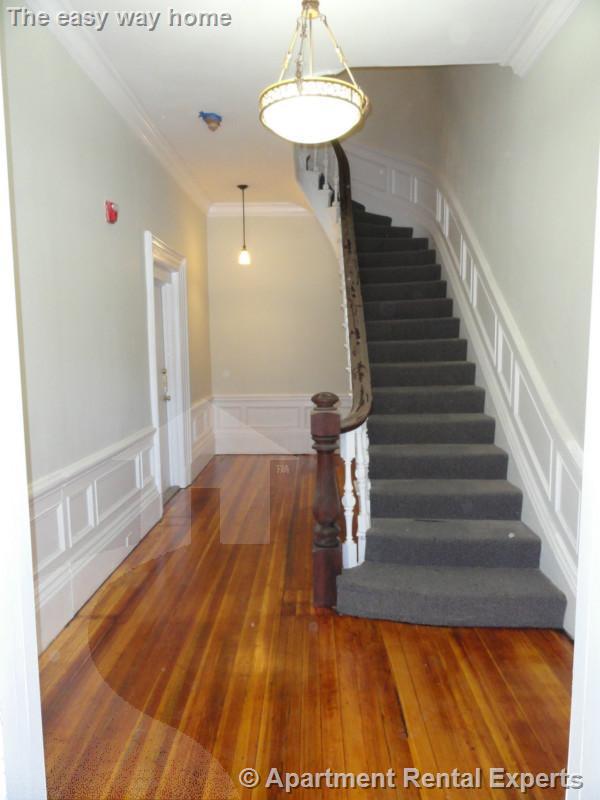 3 bed, 1 bath apartment for rent at 358 Broadway Unit 1, Winter Hill — photo 10 of 10