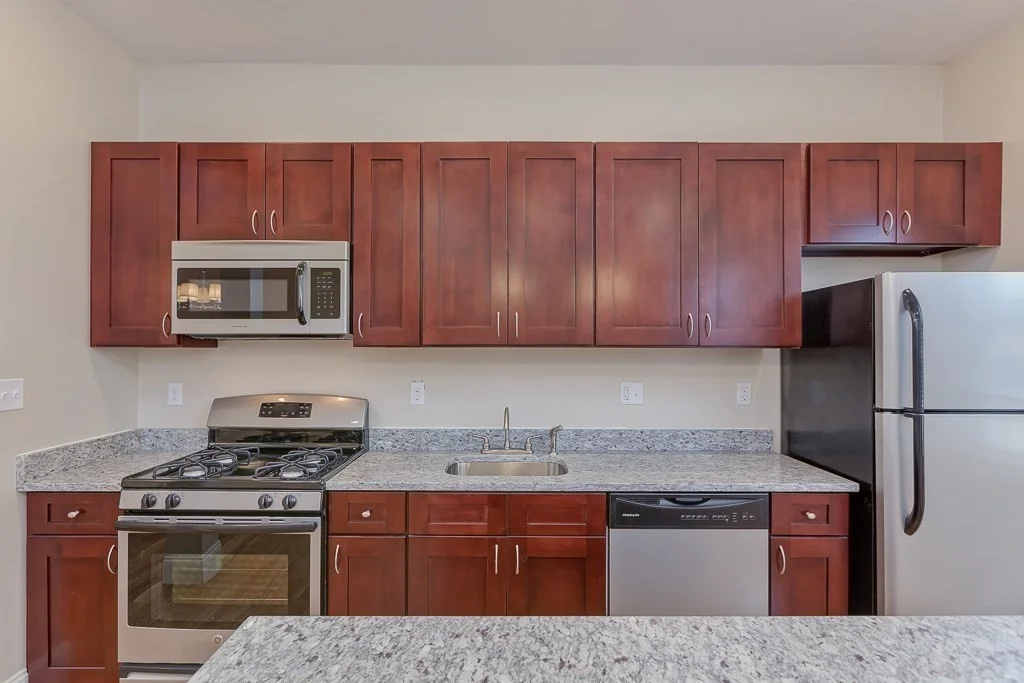 4 bed, 1 bath apartment for rent at 358 Meridian St Unit 2, East Boston — photo 3 of 10