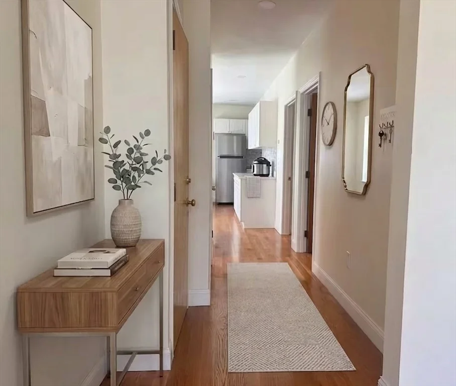 3 bed, 1 bath apartment for rent at 359-361 Western Ave Unit 3, Riverside — photo 2 of 11