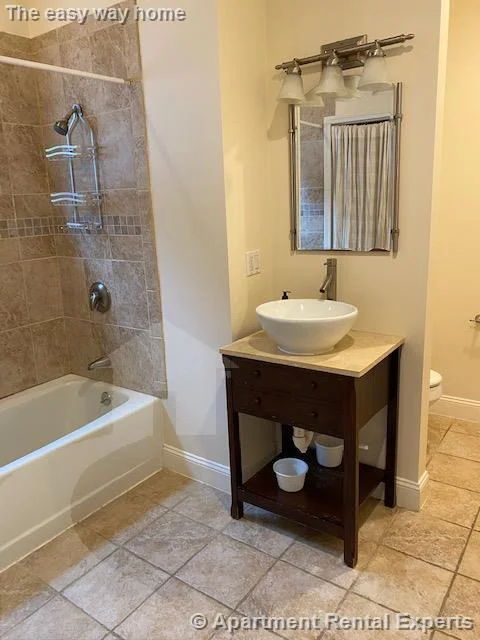 3 bed, 1 bath apartment for rent at 359 Highland Ave Unit 2, Davis Square — photo 2 of 13