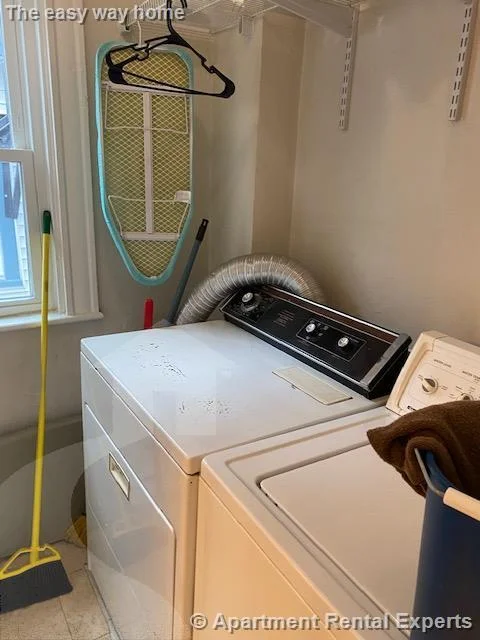 3 bed, 1 bath apartment for rent at 359 Highland Ave Unit 2, Davis Square — photo 7 of 13
