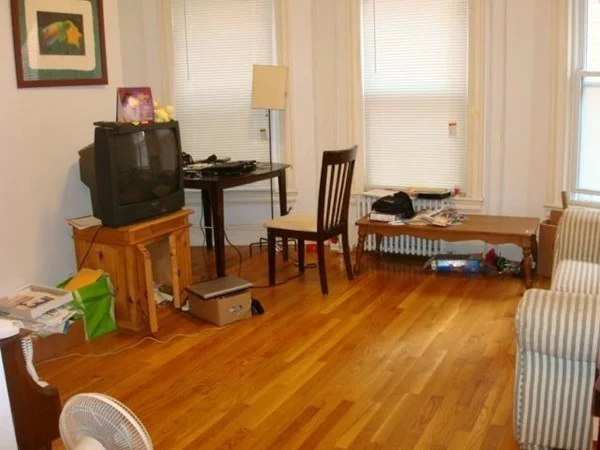 1 bed, 1 bath apartment for rent at 35A Harvard St Unit 1, Coolidge Corner — photo 3 of 6