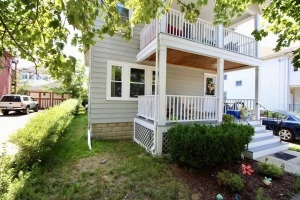 2 bed, 1 bath apartment for rent at 36-38 Dartmouth St Unit 36, East Arlington