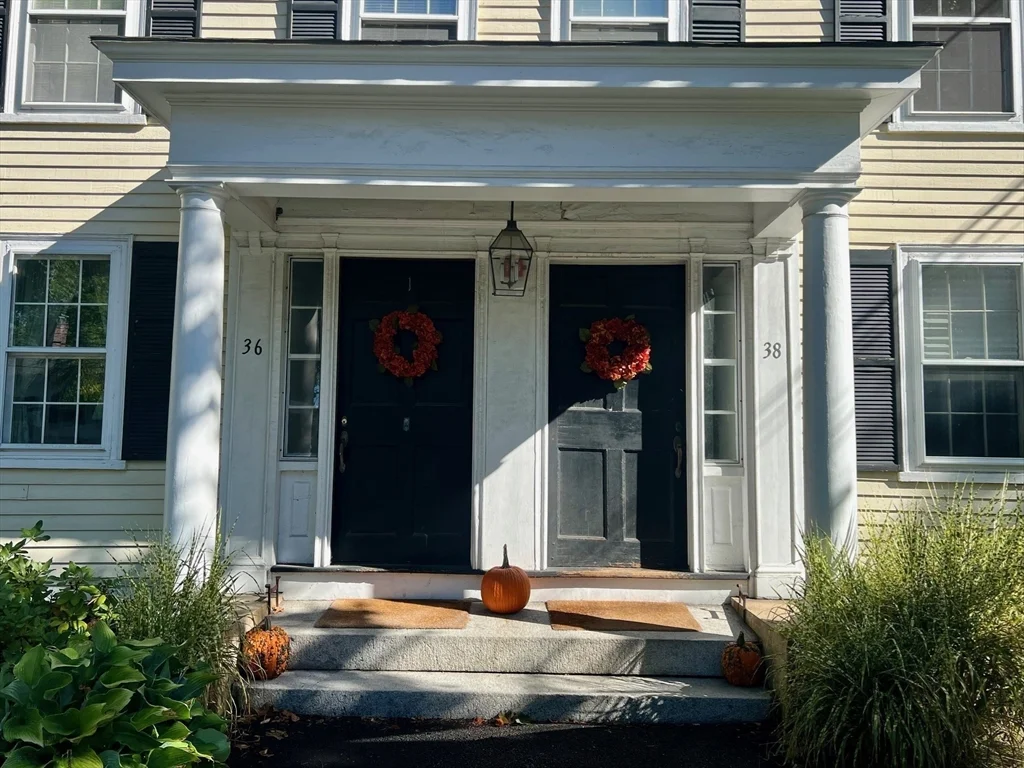 2 bed, 1 bath apartment for rent at 36-38 Great Rd Unit 4, Bedford — photo 2 of 14