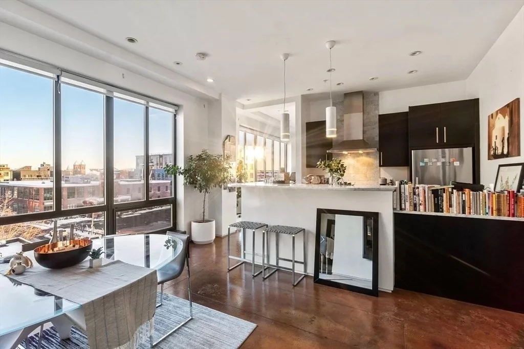 2 bed, 1 bath apartment for rent at 36 A St Unit 4, South Boston