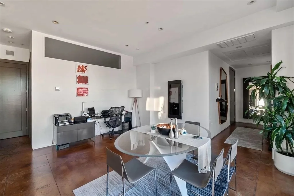 2 bed, 1 bath apartment for rent at 36 A St Unit 4, South Boston — photo 6 of 9