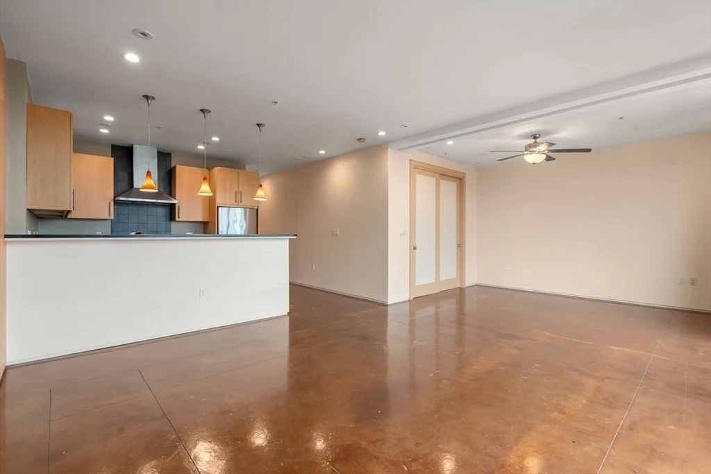 1 bed, 1 bath apartment for rent at 36 A St Unit 6B, South Boston — photo 5 of 22