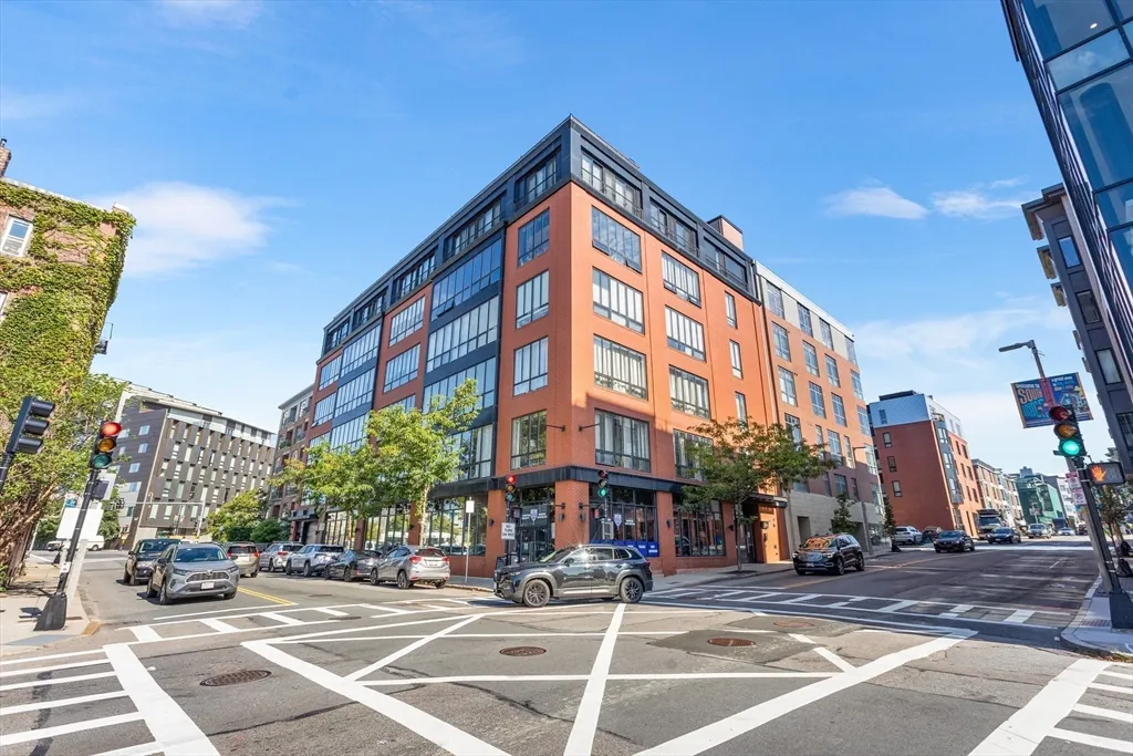 2 bed, 2 bath apartment for rent at 36 A St Unit 6D, South Boston