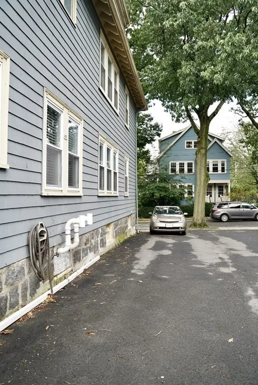 2 bed, 1 bath apartment for rent at 36 Ackers Ave Unit 1, Brookline — photo 15 of 18