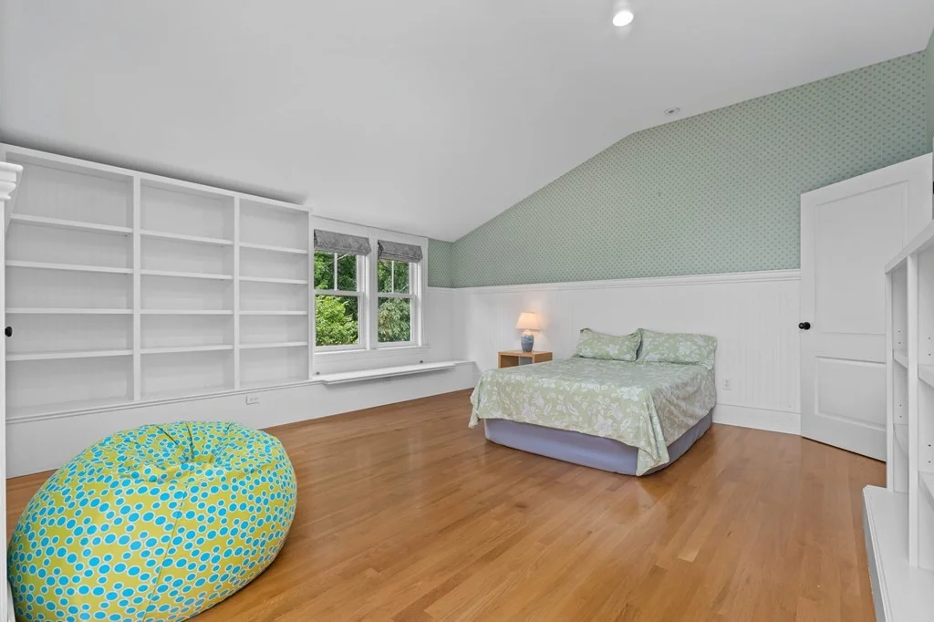 4 bed, 3 bath apartment for rent at 36 Allerton St, Brookline Village — photo 14 of 24