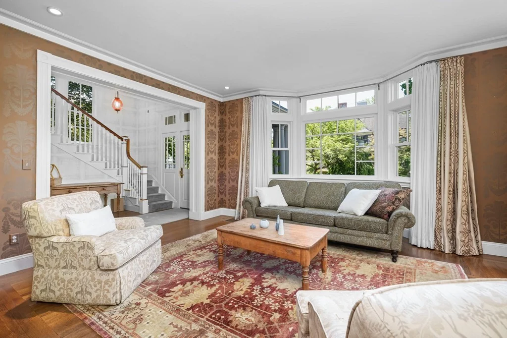 4 bed, 3.5 bath apartment for rent at 36 Allerton St Unit Brookline, Brookline Village — photo 3 of 24