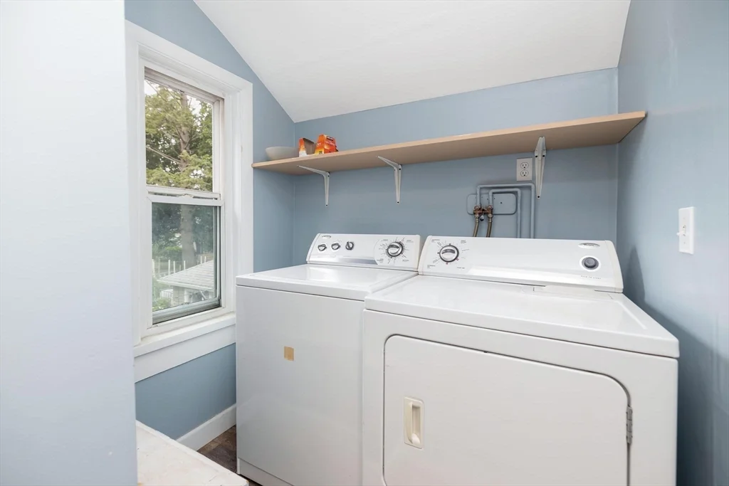 3 bed, 1 bath apartment for rent at 36 Ames Ave Unit 2, West Springfield — photo 21 of 28