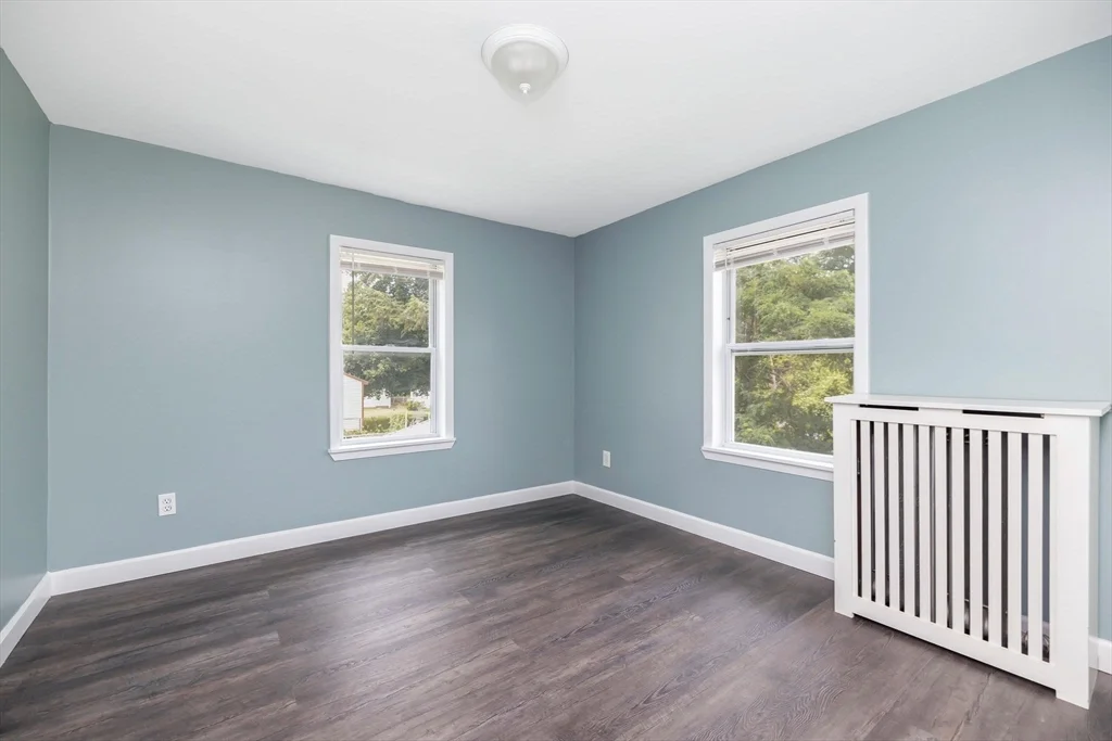 3 bed, 1 bath apartment for rent at 36 Ames Ave Unit 2, West Springfield — photo 17 of 28