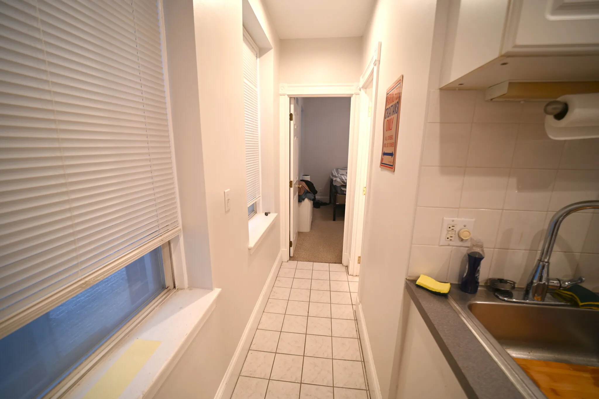 1 bed, 1 bath apartment for rent at 36 Anderson Unit 1, Beacon Hill — photo 8 of 11