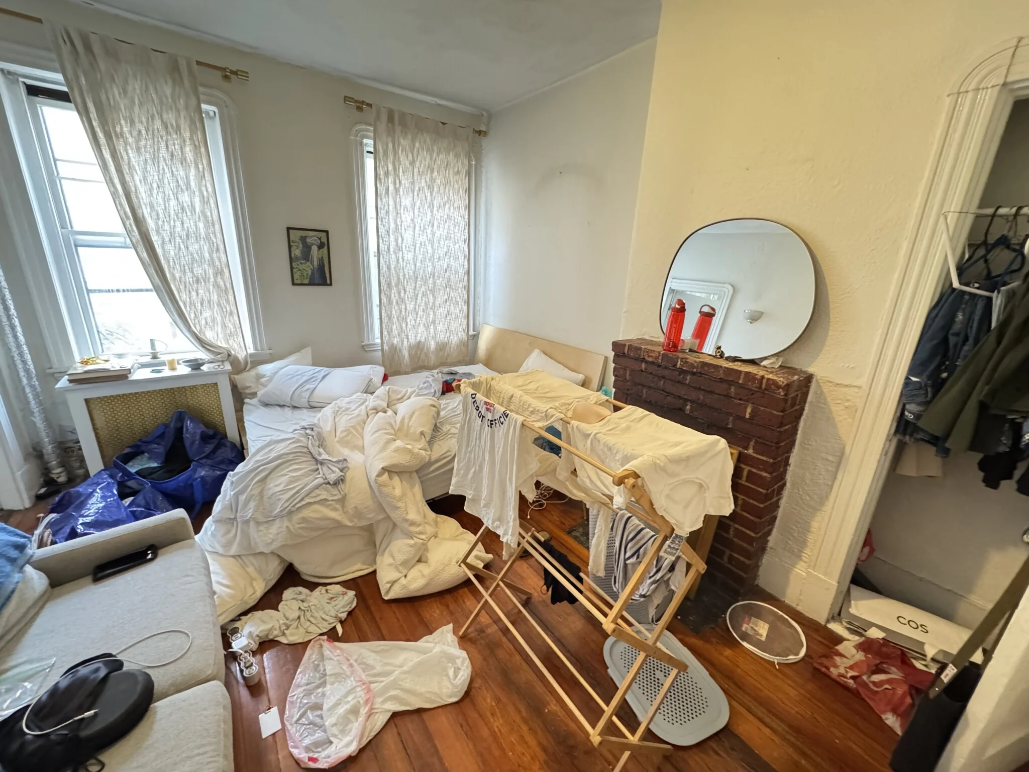 2 bed, 1 bath apartment for rent at 36 Anderson Unit 3, Beacon Hill — photo 3 of 11