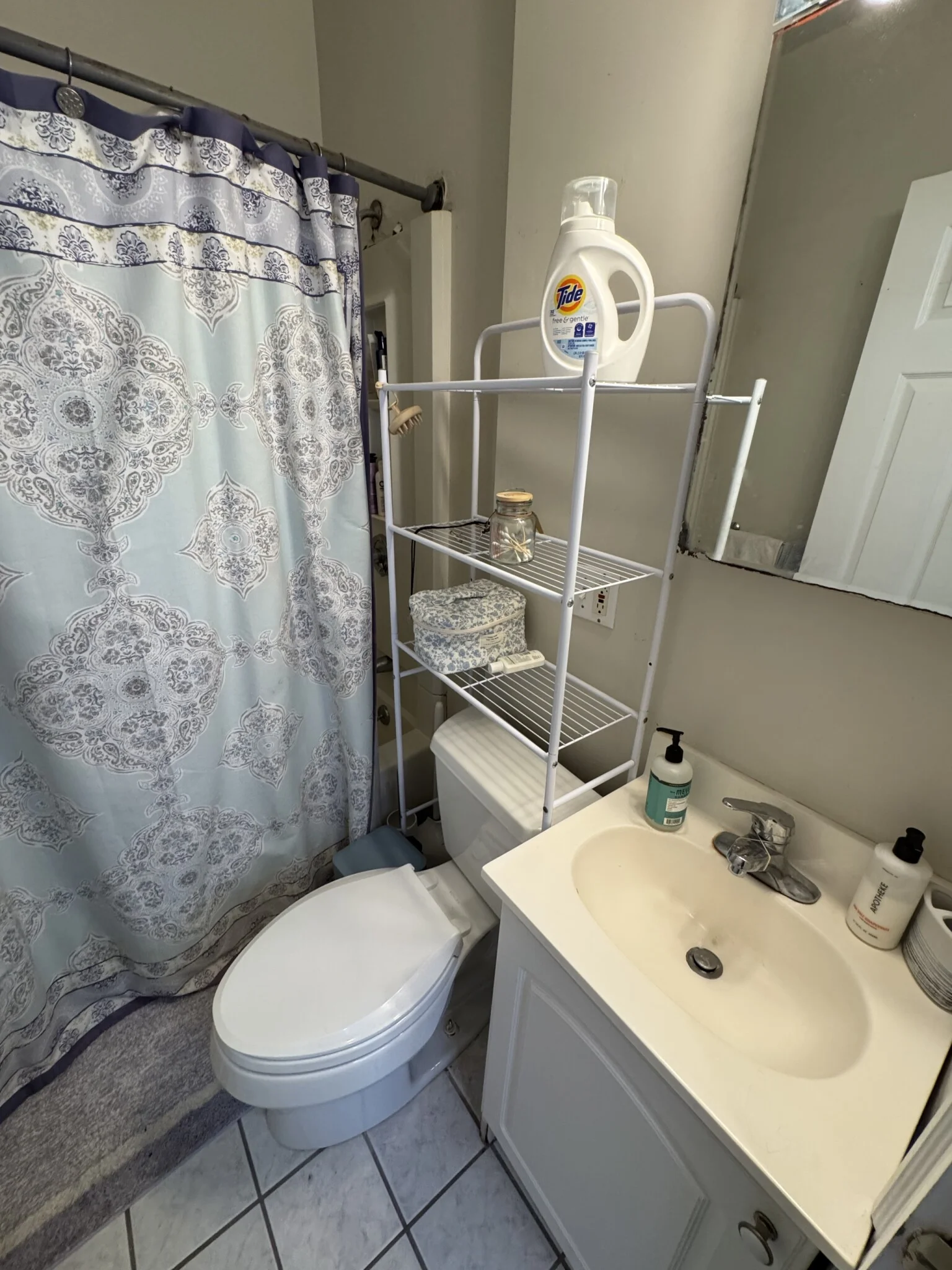 2 bed, 1 bath apartment for rent at 36 Anderson Unit 3, Beacon Hill — photo 8 of 11