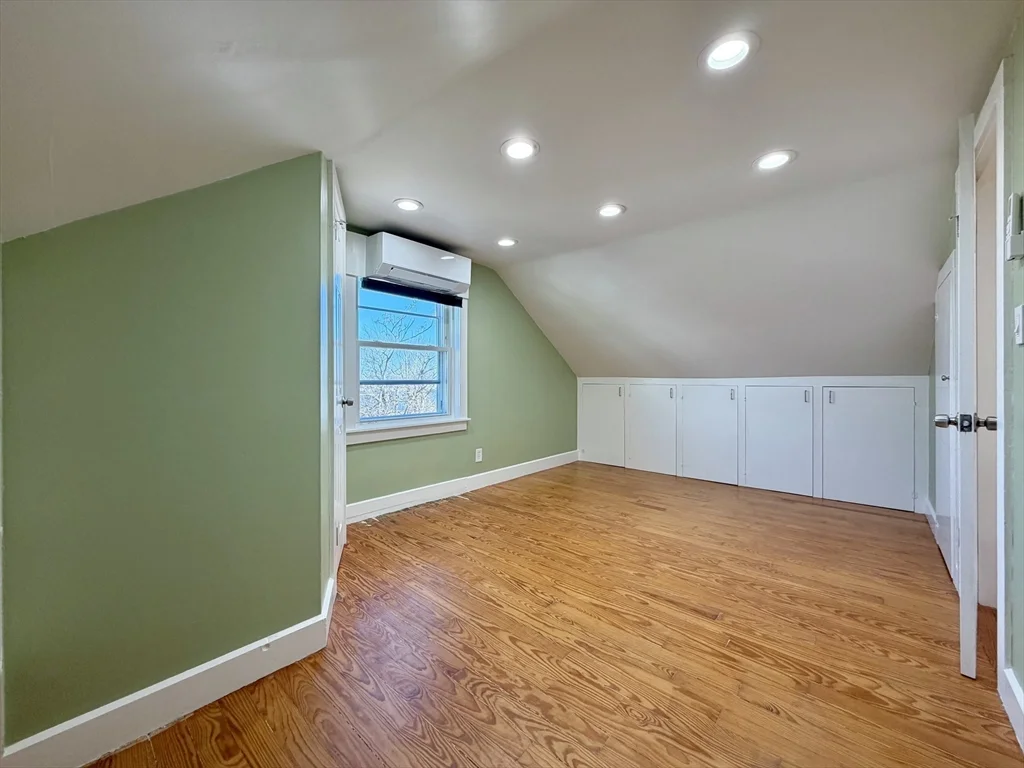 3 bed, 1 bath apartment for rent at 36 Annavoy Unit 2, East Boston — photo 16 of 25