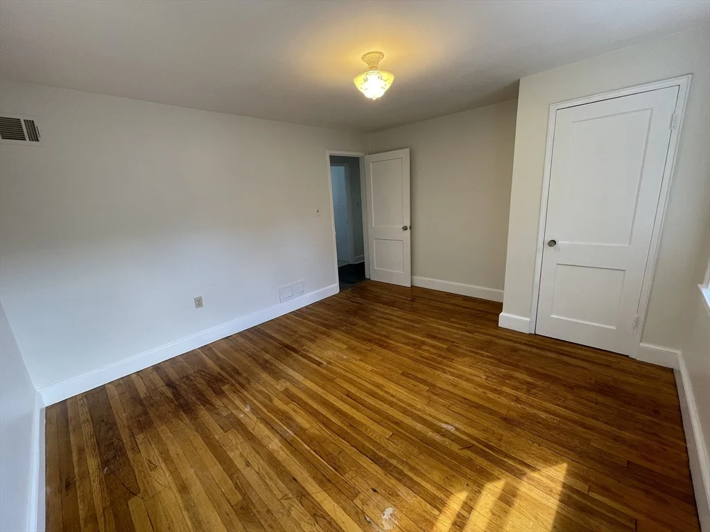 2 bed, 1 bath apartment for rent at 36 Barstow St Unit 2, Glenwood — photo 5 of 18