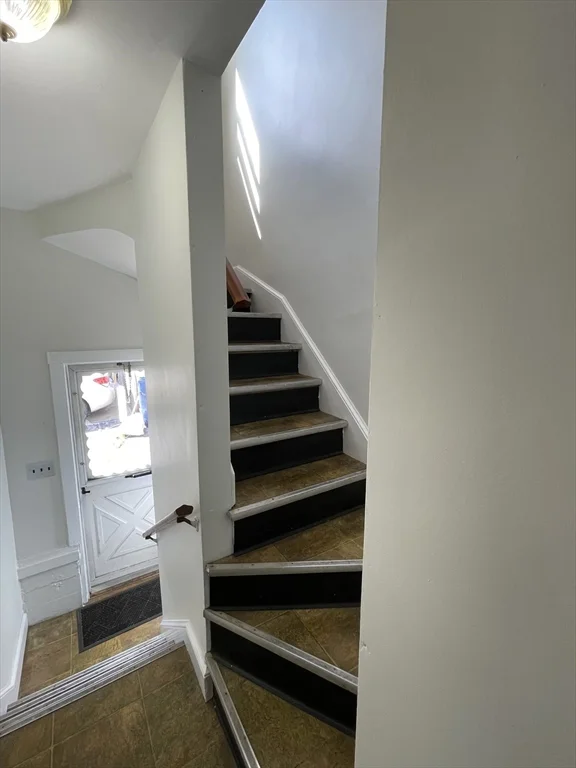 2 bed, 1 bath apartment for rent at 36 Barstow St Unit 2, Glenwood — photo 14 of 18