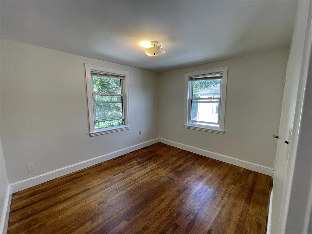 2 bed, 1 bath apartment for rent at 36 Barstow St Unit 2, Glenwood — photo 4 of 18