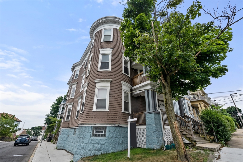 3 bed, 1 bath apartment for rent at 36 Bellevue Unit 2, Boston — photo 20 of 20