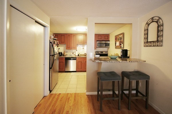 2 bed, 1 bath apartment for rent at 36 Bellvista Rd Unit 14, Brighton — photo 5 of 24