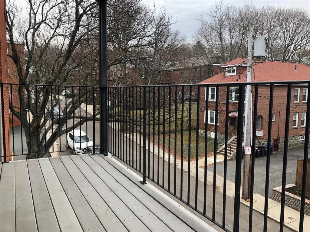 Studio bed, 1 bath apartment for rent at 36 Bellvista Rd Unit 32, Brighton — photo 9 of 11