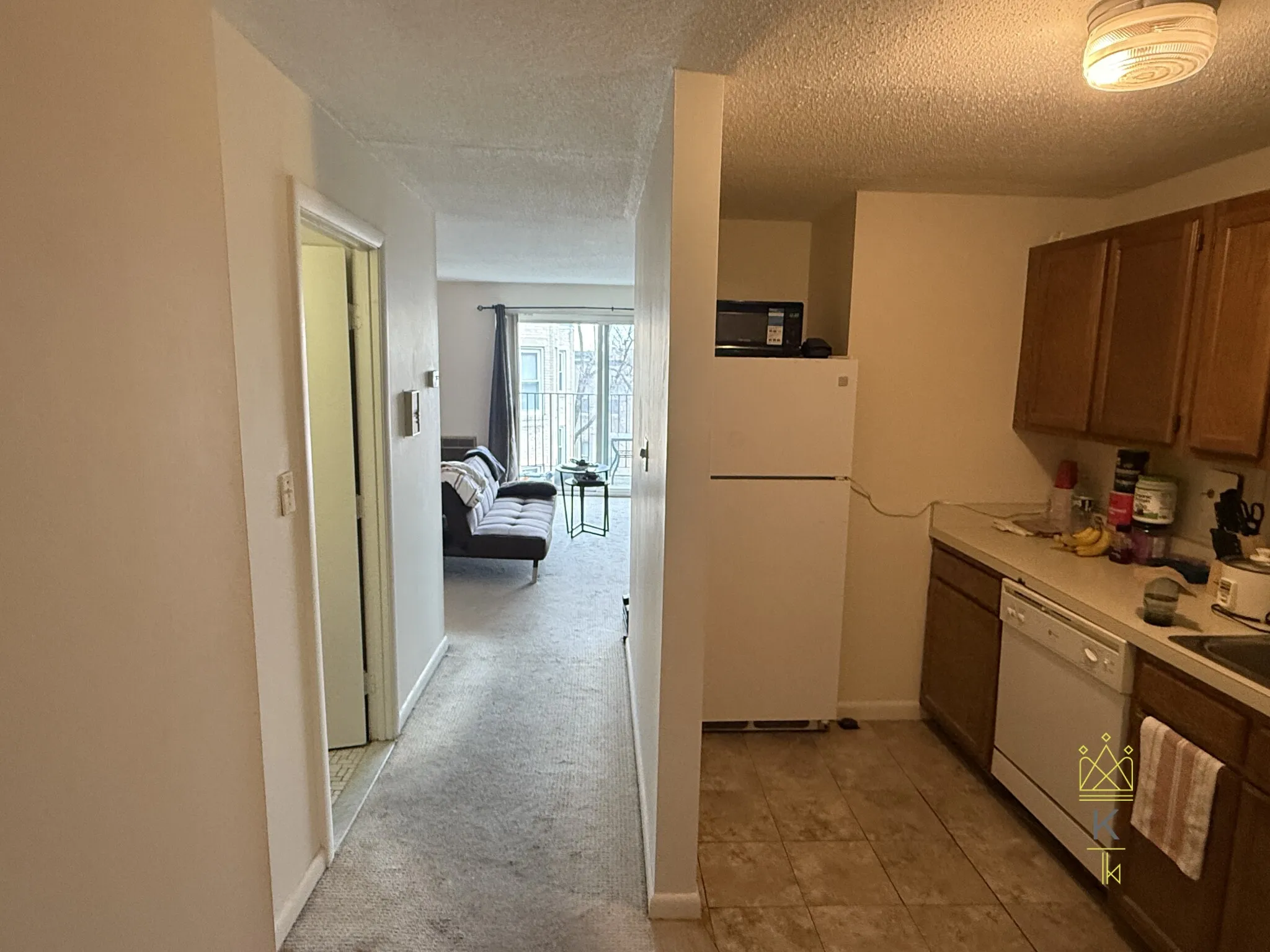 Studio bed, 1 bath apartment for rent at 36 Bellvista Rd Unit 37, Brighton — photo 4 of 9