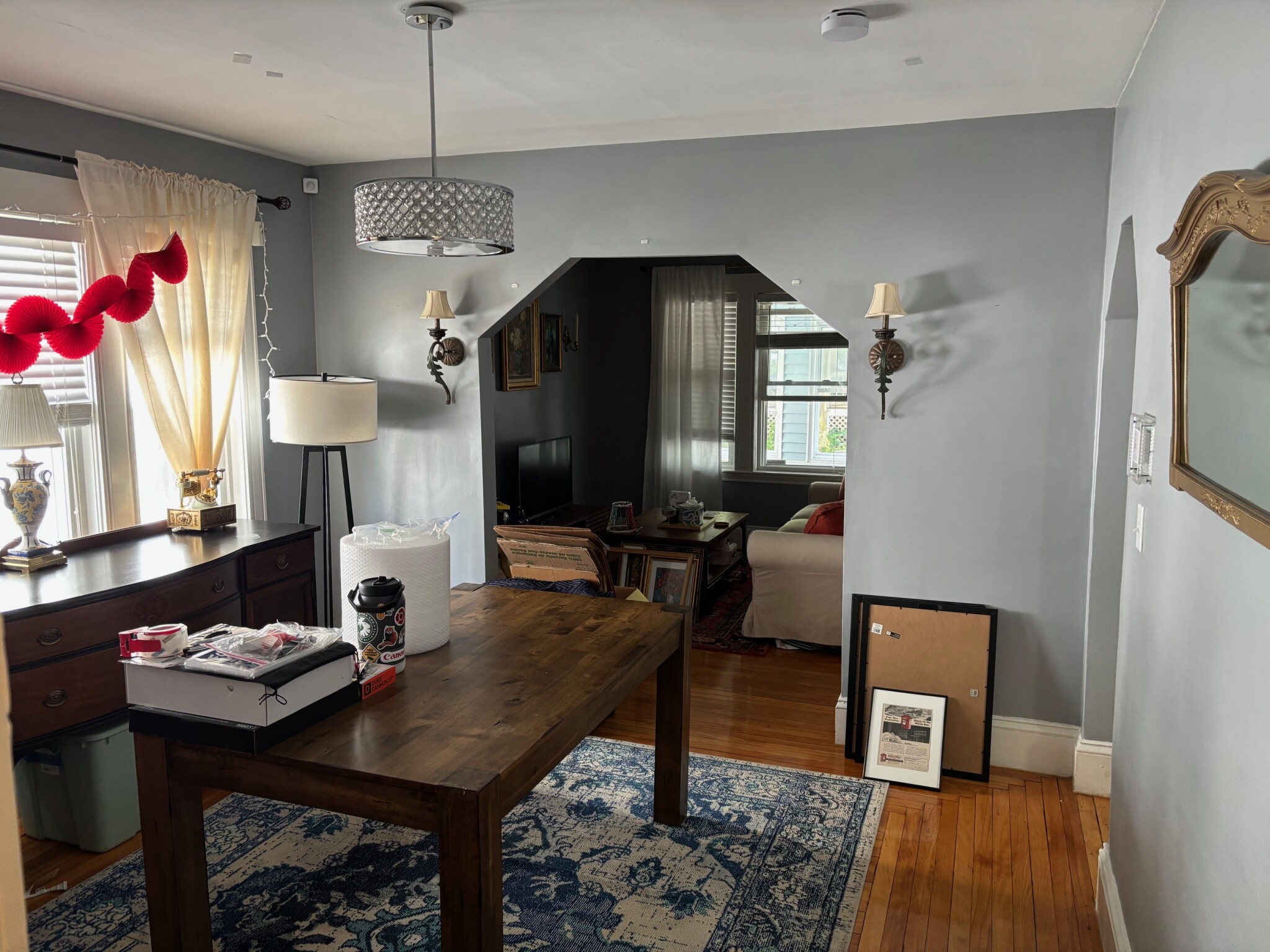 2 bed, 1 bath apartment for rent at 36 Boston Ave Unit 1, Powder House Square — photo 7 of 20