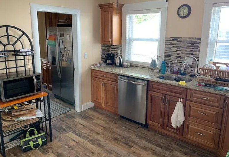 2 bed, 1 bath apartment for rent at 36 Boston Ave Unit 1, Powder House Square — photo 3 of 20