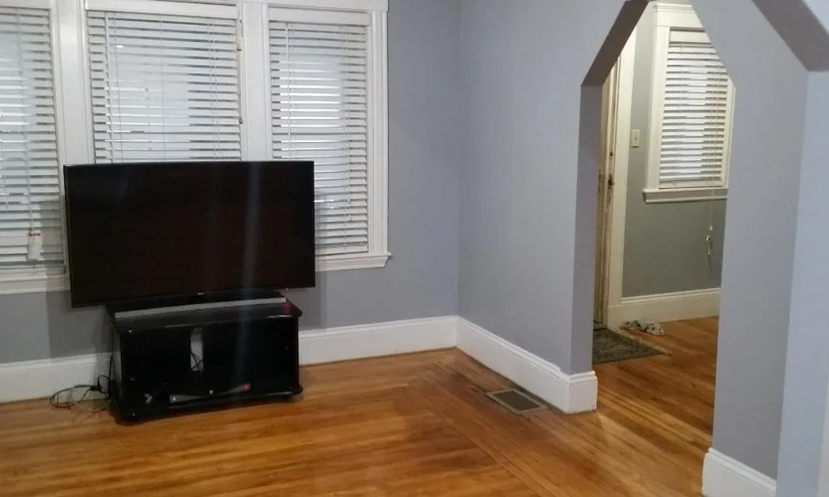 2 bed, 1 bath apartment for rent at 36 Boston Ave Unit 1, Powder House Square — photo 11 of 20