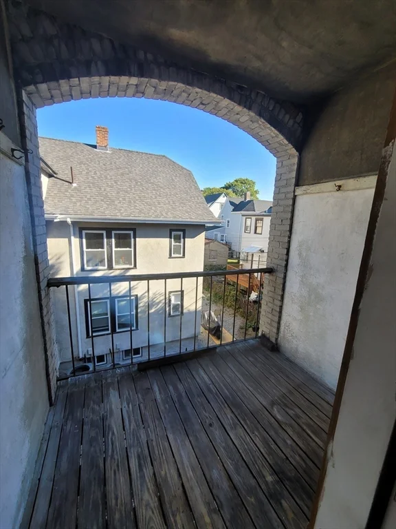 3 bed, 1 bath apartment for rent at 36 Boulevard Ter Unit A5, Brighton — photo 11 of 11
