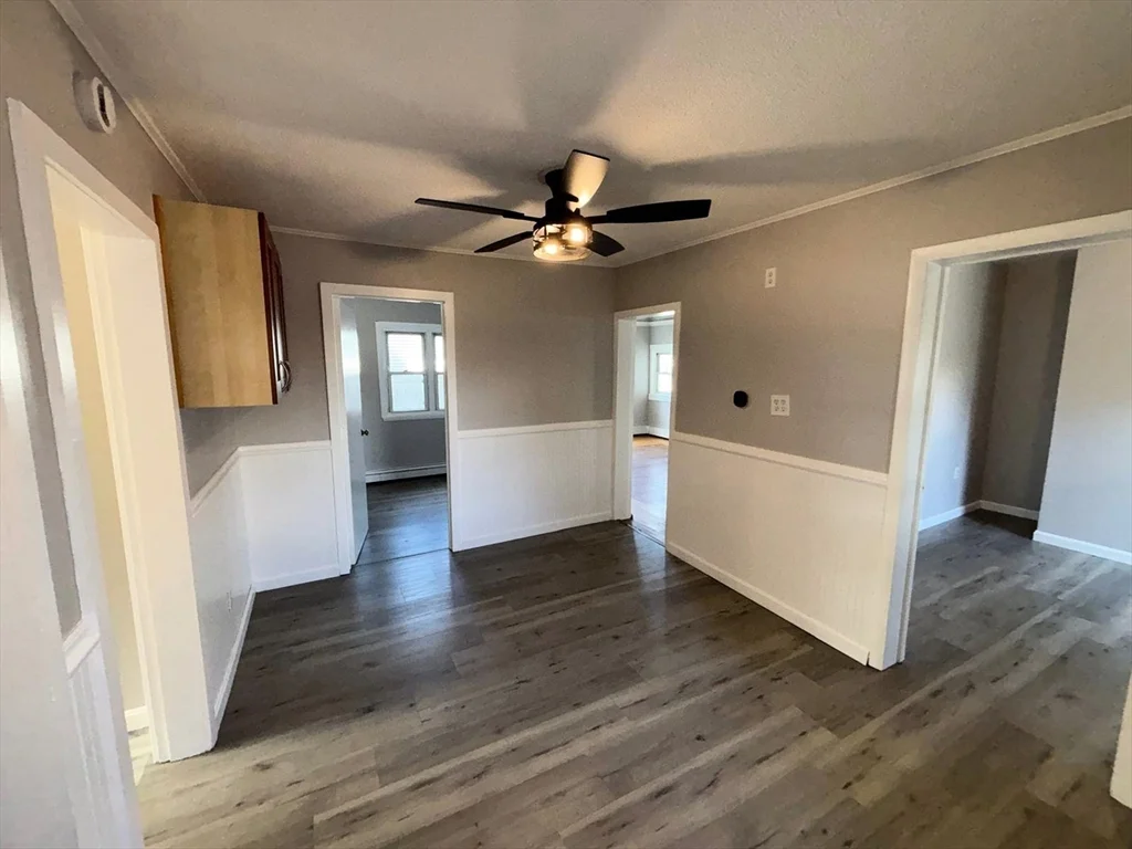 3 bed, 1 bath apartment for rent at 36 Boynton St Unit 1, Manchester — photo 5 of 17
