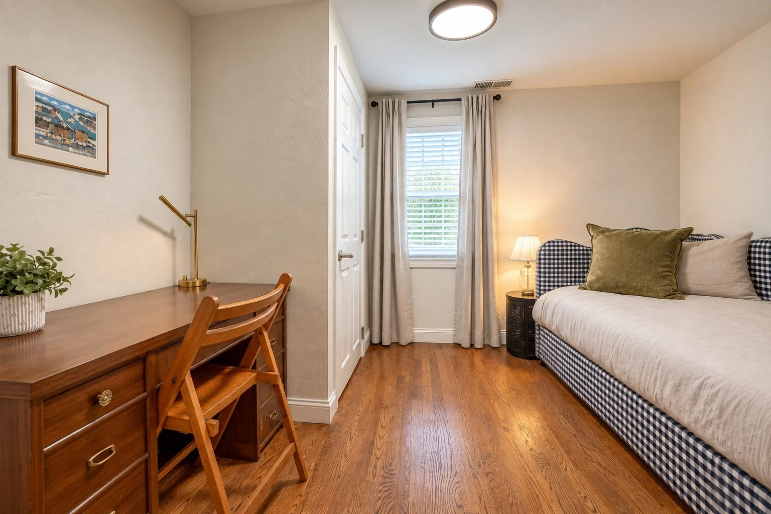 3 bed, 2 bath apartment for rent at 36 Brackett Rd, Ashland — photo 9 of 13