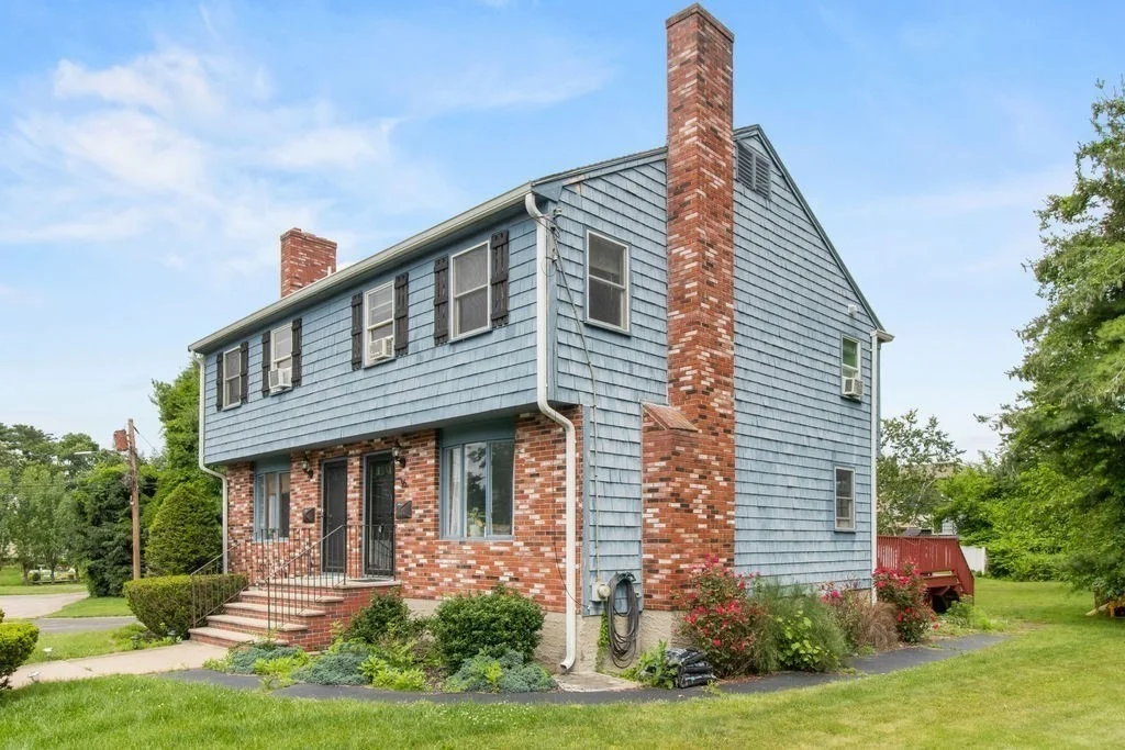 2 bed, 1 bath apartment for rent at 36 Brookside Ave Unit 36, Dedham — photo 1 of 20