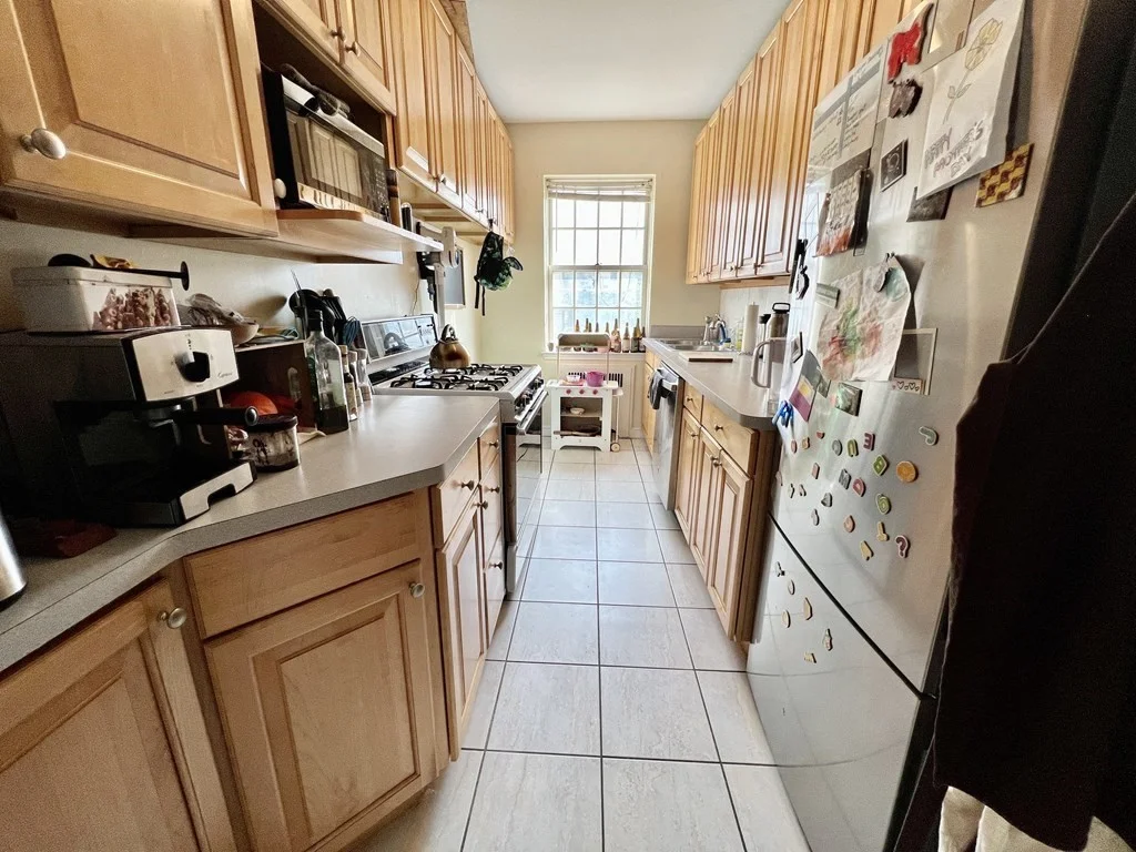 2 bed, 1 bath apartment for rent at 36 Browne St Unit 4, Brookline — photo 8 of 17
