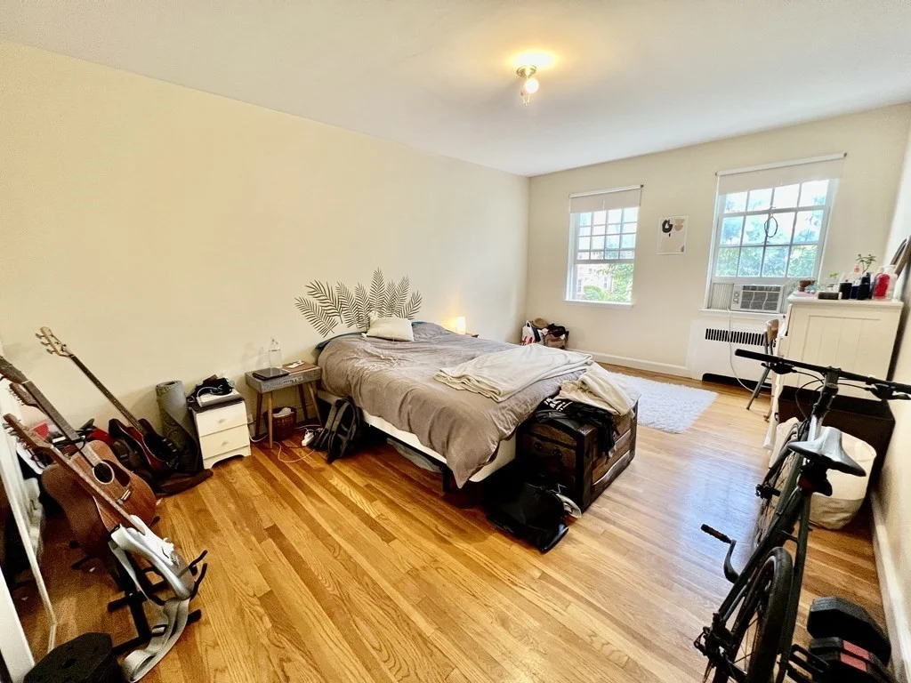 2 bed, 1 bath apartment for rent at 36 Browne St Unit 4, Brookline — photo 11 of 17