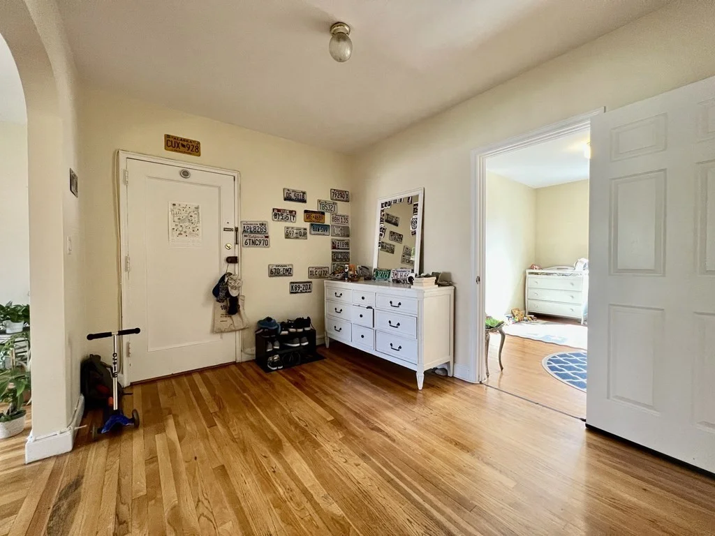 2 bed, 1 bath apartment for rent at 36 Browne St Unit 4, Brookline — photo 6 of 17
