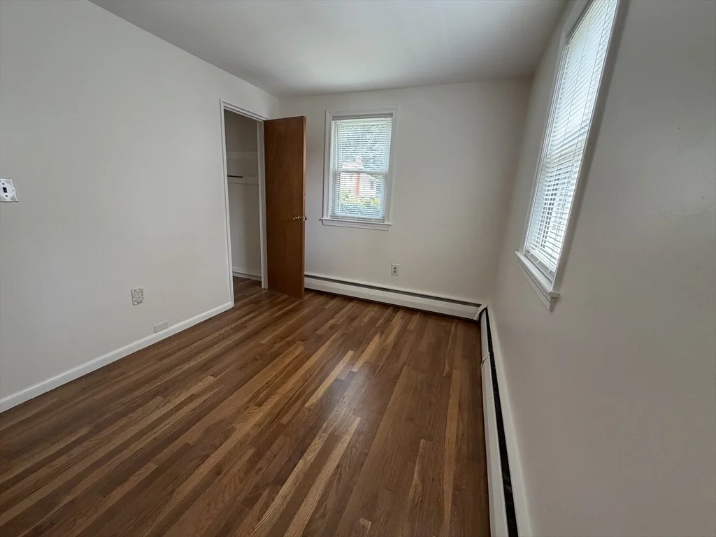 3 bed, 1 bath apartment for rent at 36 Carroll Rd, Woburn — photo 13 of 17