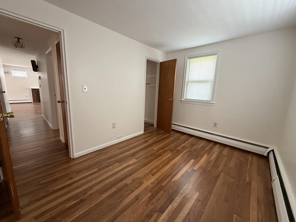 3 bed, 1 bath apartment for rent at 36 Carroll Rd, Woburn — photo 10 of 17