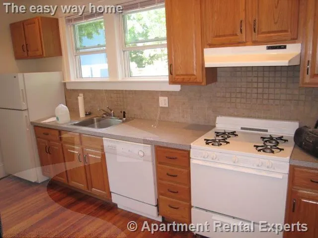 1 bed, 1 bath apartment for rent at 36 Central St Unit 1, Spring Hill — photo 3 of 6