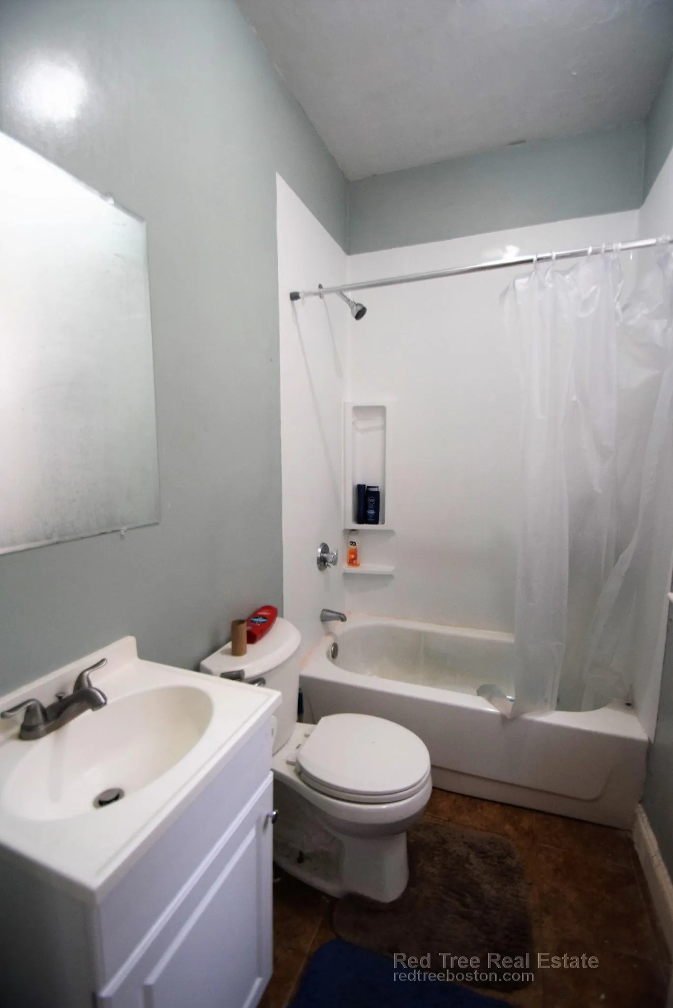4 bed, 2 bath apartment for rent at 36 Cherokee St Unit 1, Mission Hill — photo 3 of 16