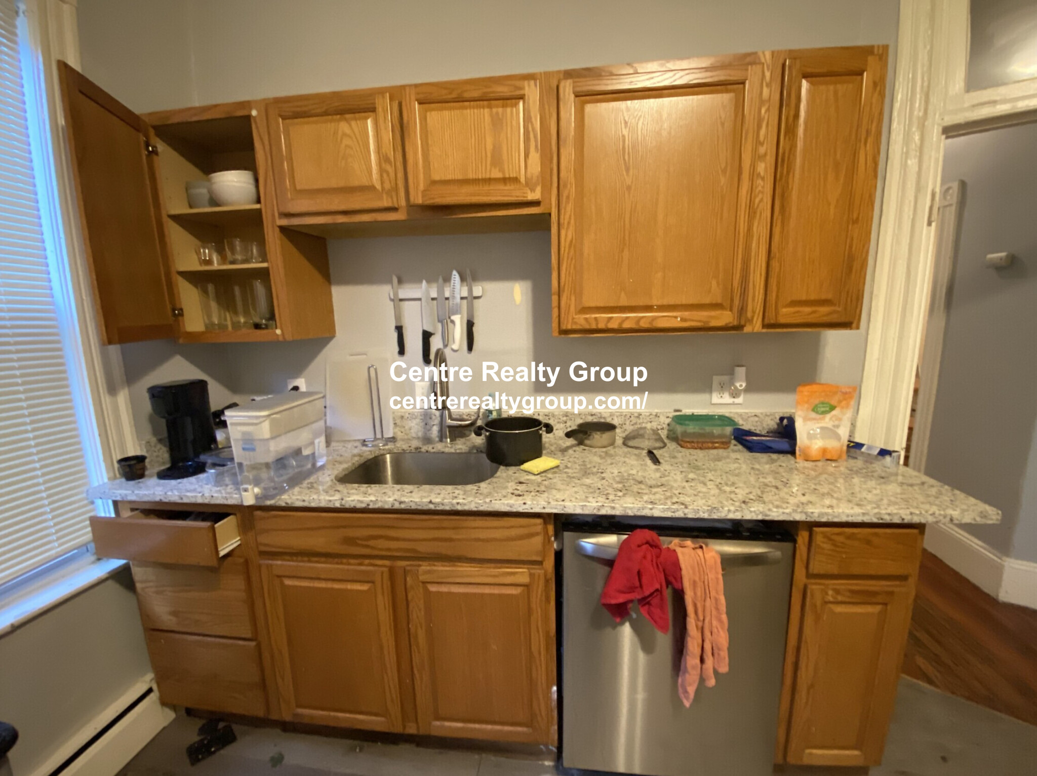 5 bed, 2 bath apartment for rent at 36 Cherokee Unit 3, Mission Hill — photo 2 of 8