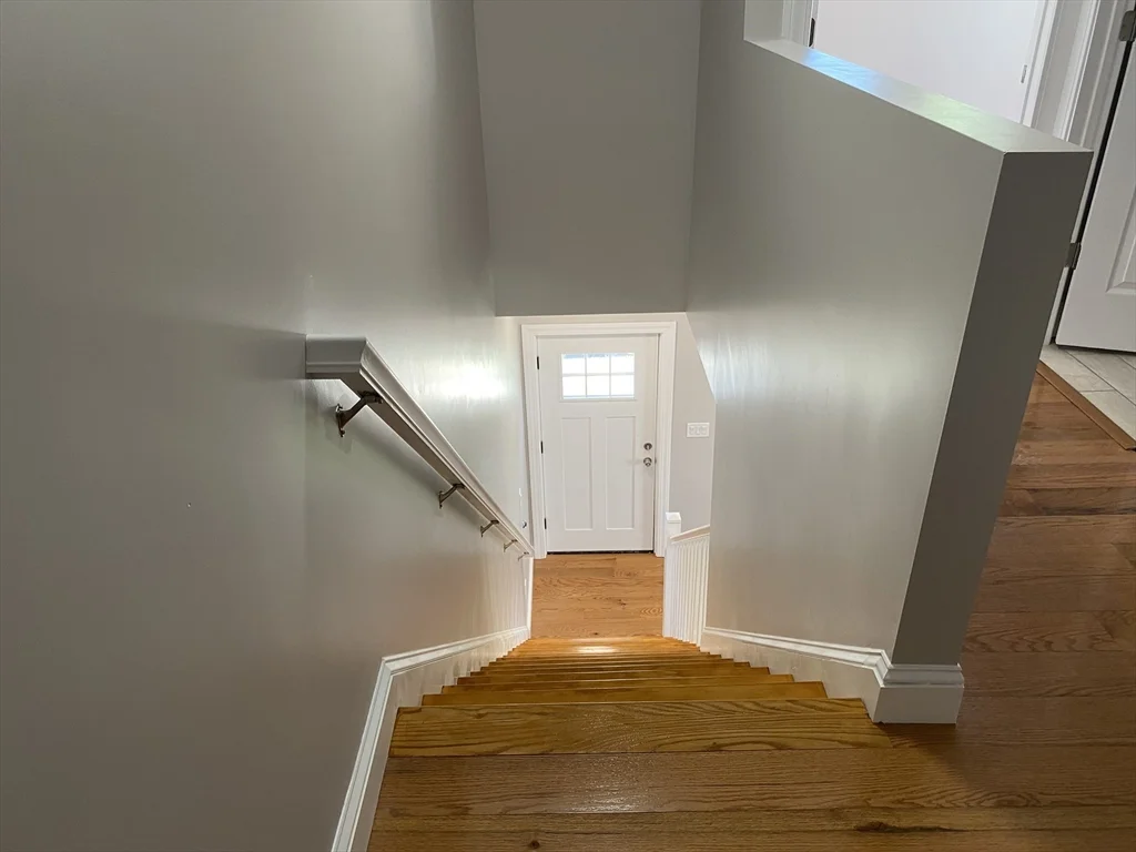 3 bed, 1 bath apartment for rent at 36 Chester Ave Unit 1, Medford — photo 10 of 10