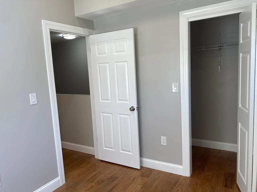 3 bed, 1 bath apartment for rent at 36 Chester Ave Unit 1, Medford — photo 8 of 10