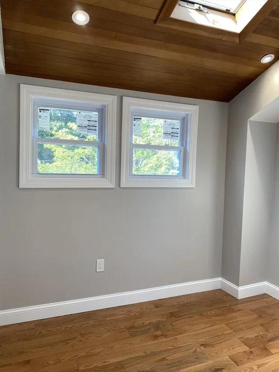 3 bed, 1 bath apartment for rent at 36 Chester Ave Unit 2, Medford — photo 8 of 8