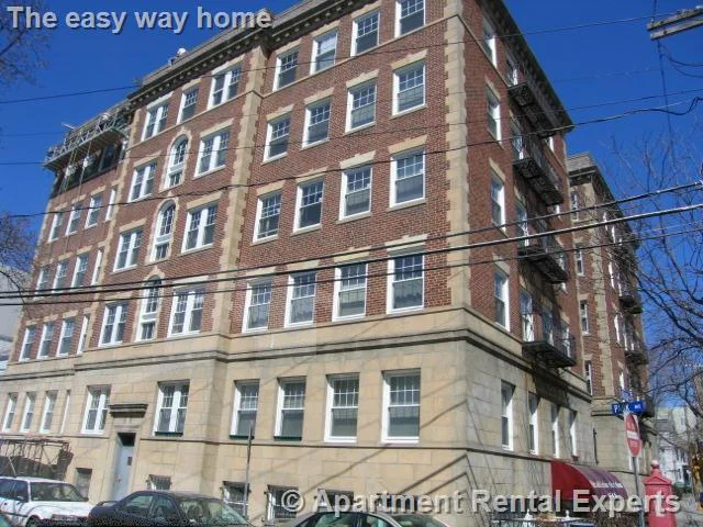 2 bed, 1 bath apartment for rent at 36 College Ave Unit 31, Davis Square — photo 23 of 23