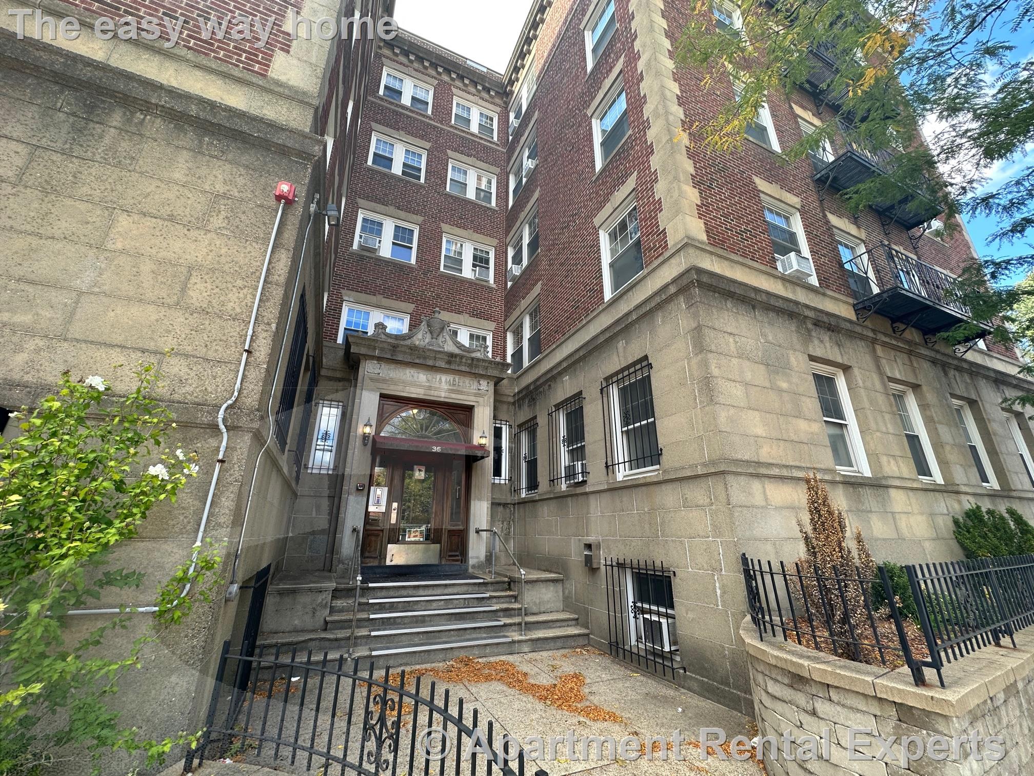 1 bed, 1 bath apartment for rent at 36 College Ave Unit 35, Davis Square — photo 9 of 9