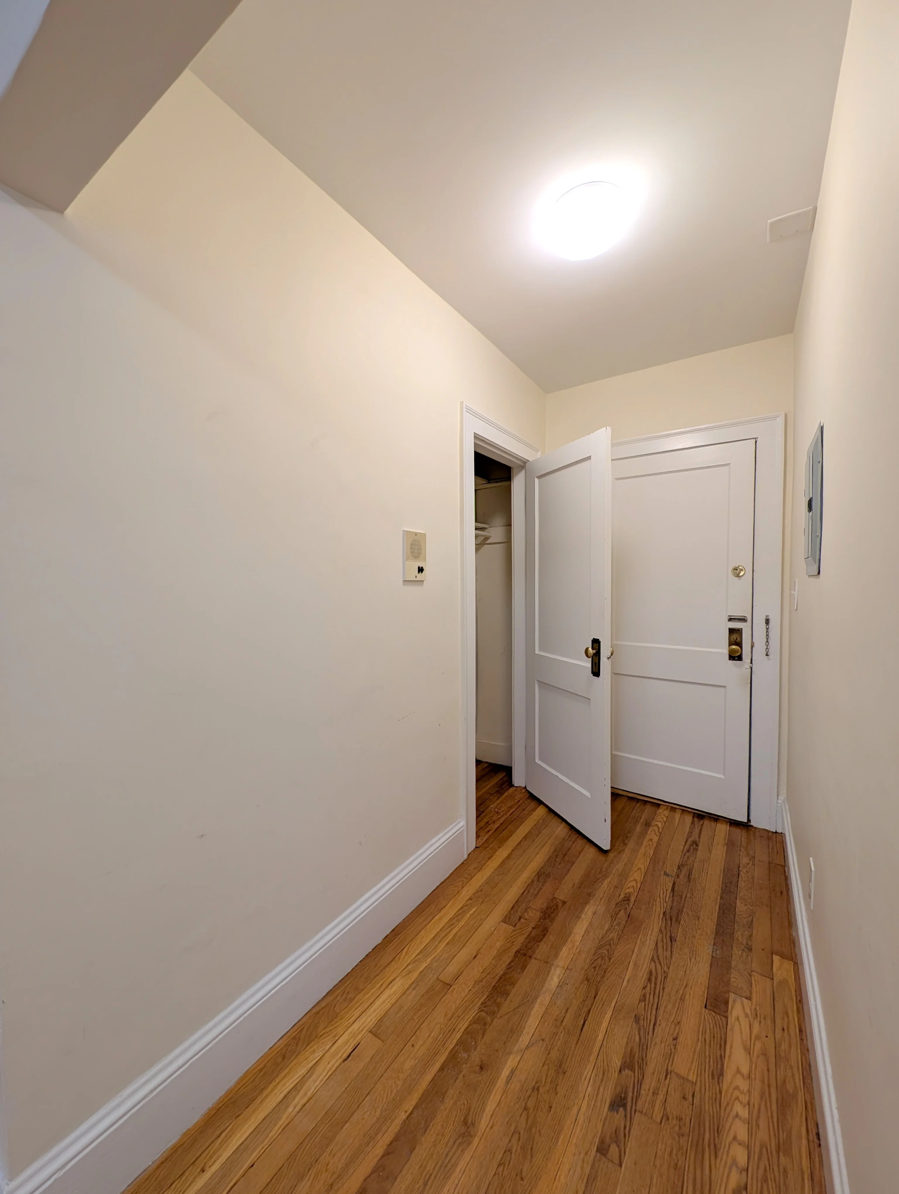 1 bed, 1 bath apartment for rent at 36 College Ave Unit 4, Davis Square — photo 2 of 16
